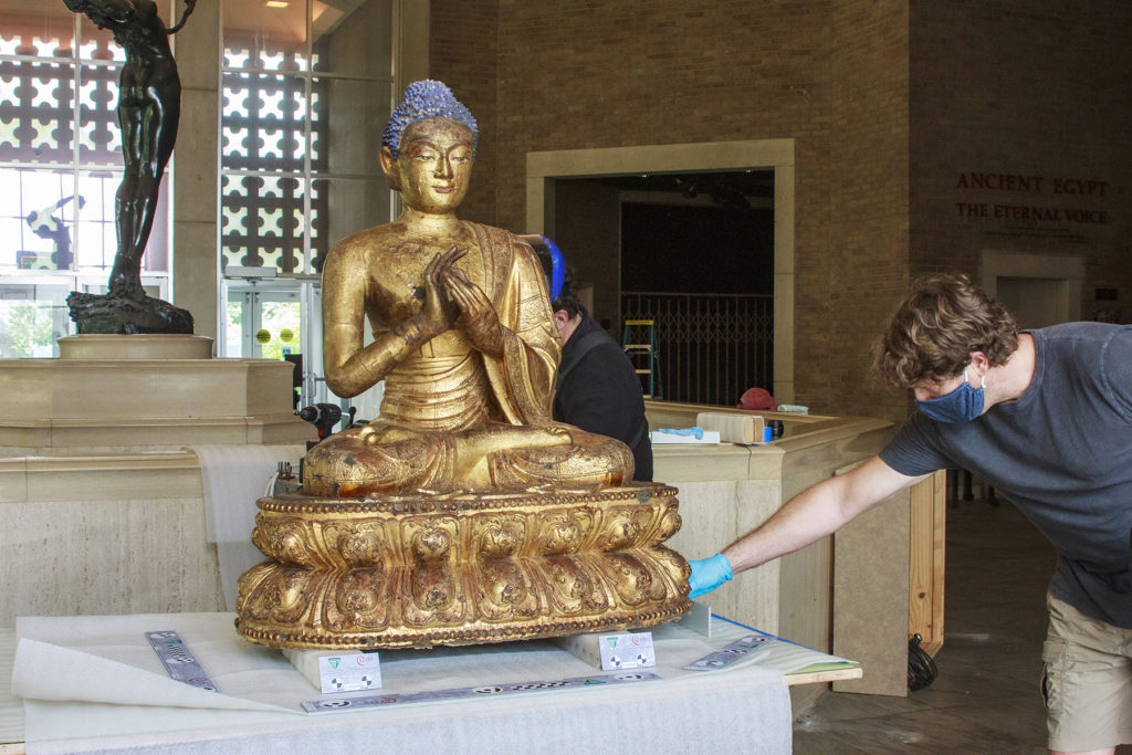 Deinstallation of Buddha