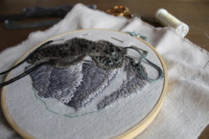 embroidery clam